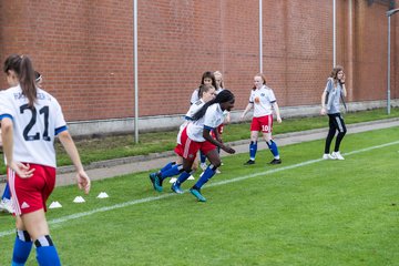 Bild 40 - wBJ Hamburger SV - Holstein Kiel : Ergebnis: 2:0